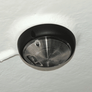 Extra binnenverlichting aan de achterzijde