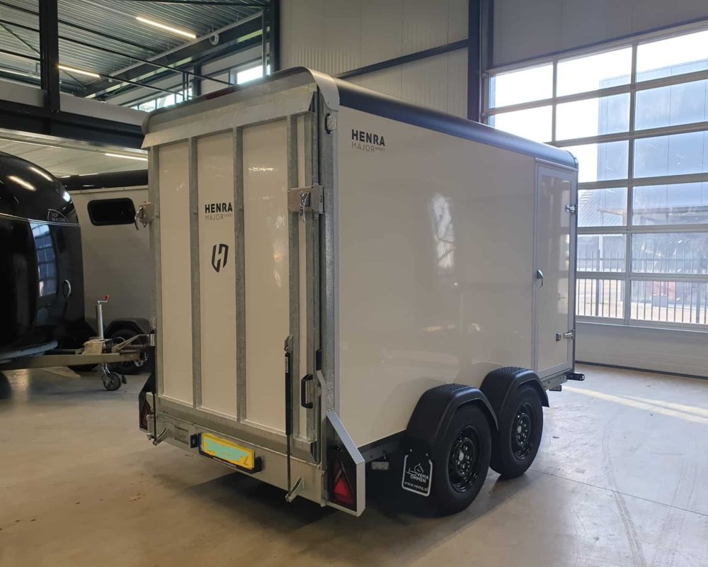 WhatsApp Image 2025-06-13 at 21.23.13 (1)